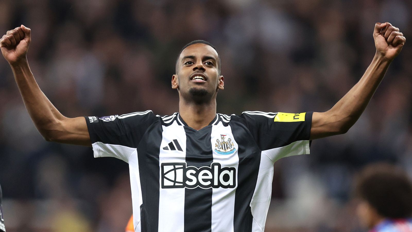 alexander isak transfer news