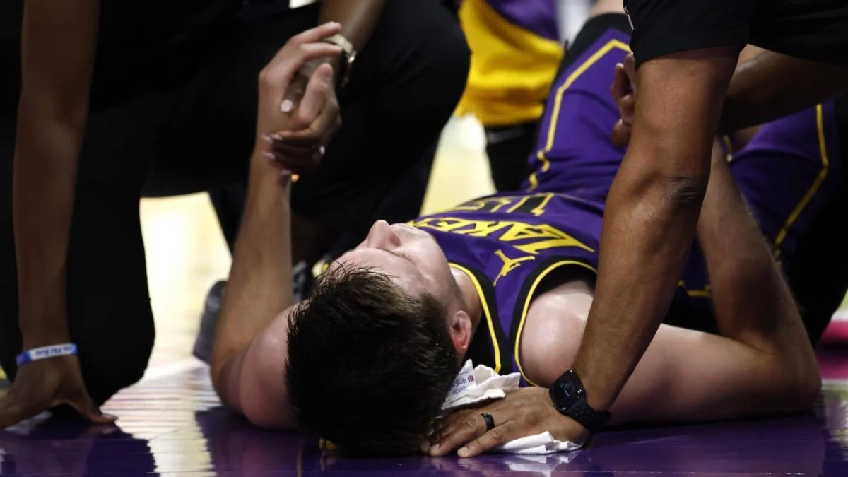 austin reaves injury
