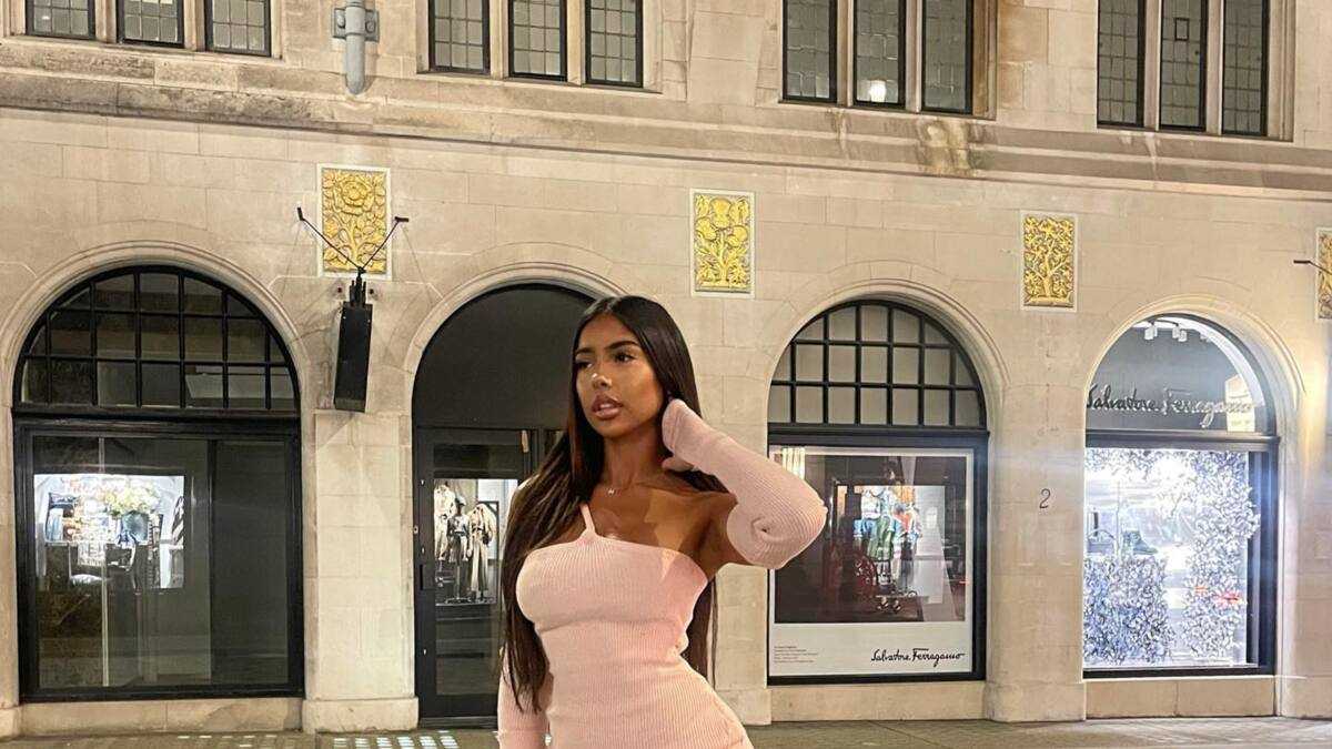 mya mills ethnicity