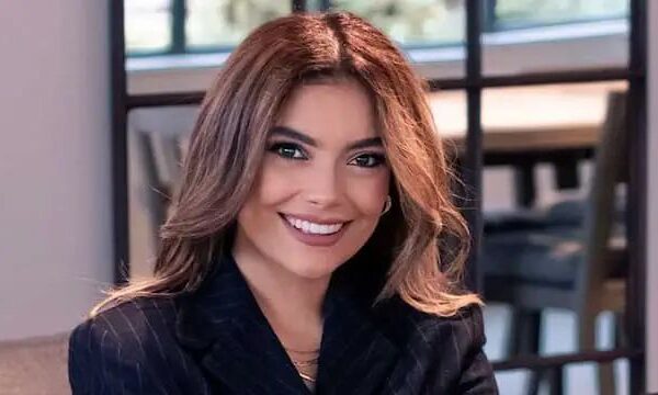 diana gutierrez salary